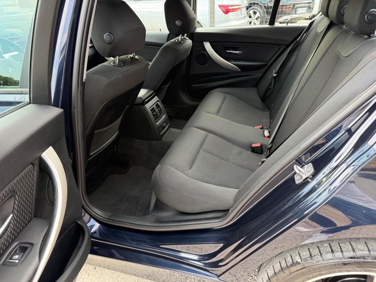 Bmw 318 318d Berlina Sport Auto Restyling Euro6b