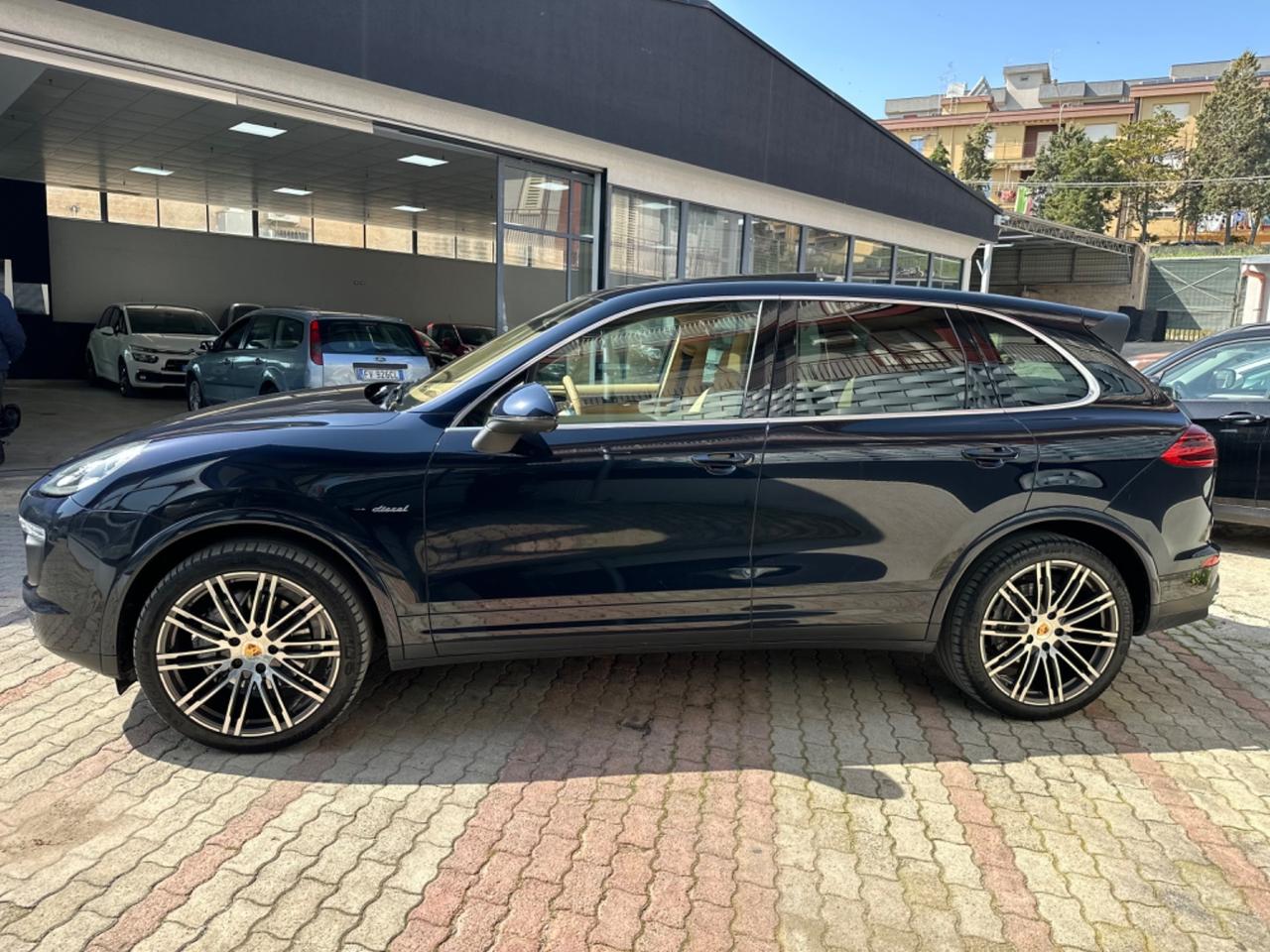 Porsche Cayenne 3.0 Diesel Tetto Pelle Platinum 2015