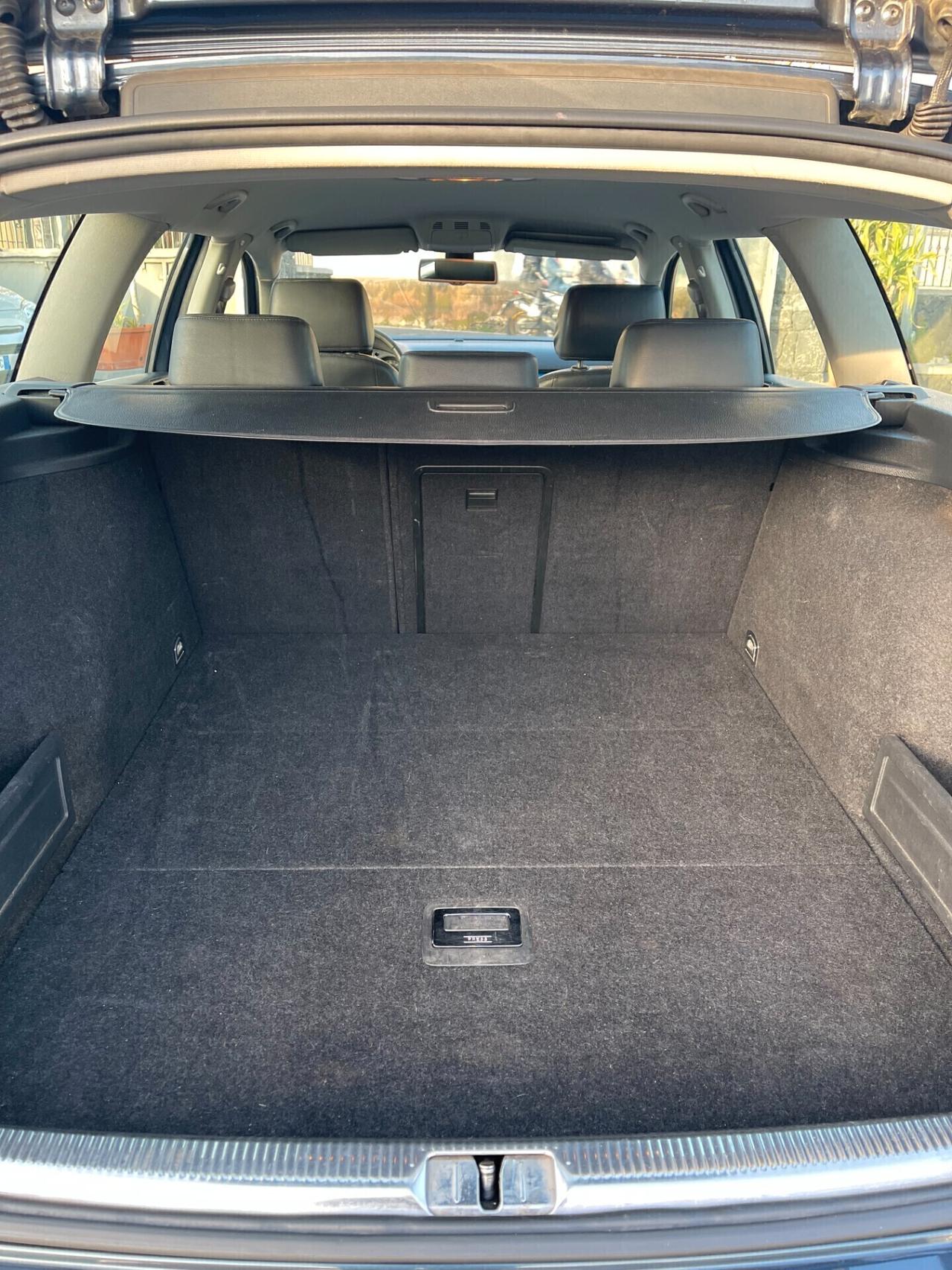 Volkswagen Passat 2.0 TDI 140cv Full Optional