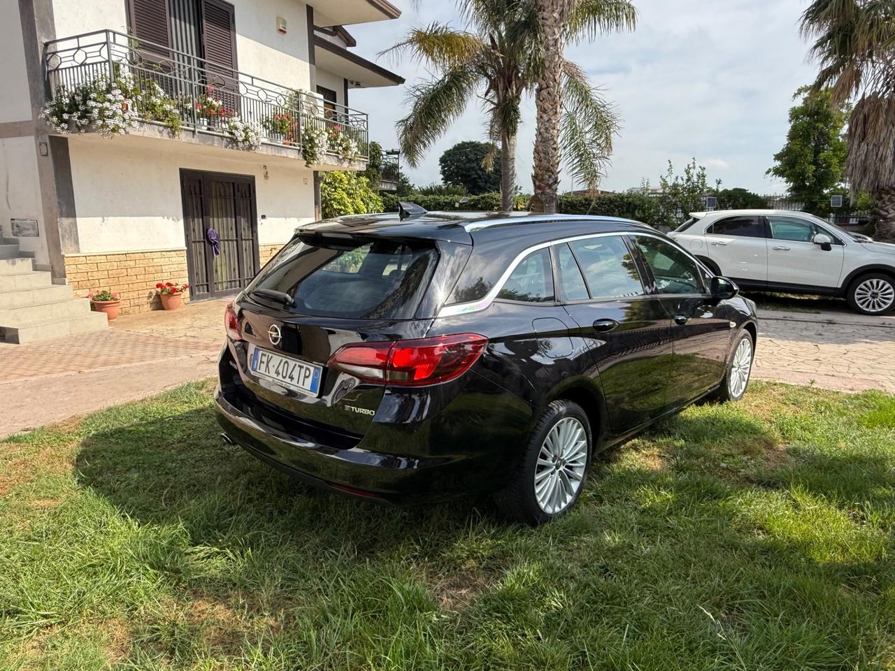 Opel Astra 1.6 BiTurbo CDTi Start&Stop Sports Tourer Innovation
