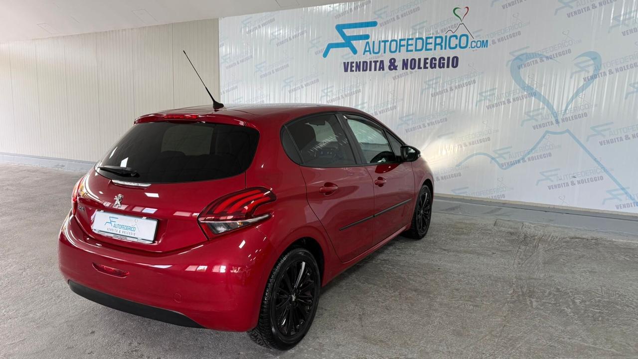 Peugeot 208 1.2 Benzina 82cv 5 porte Allure