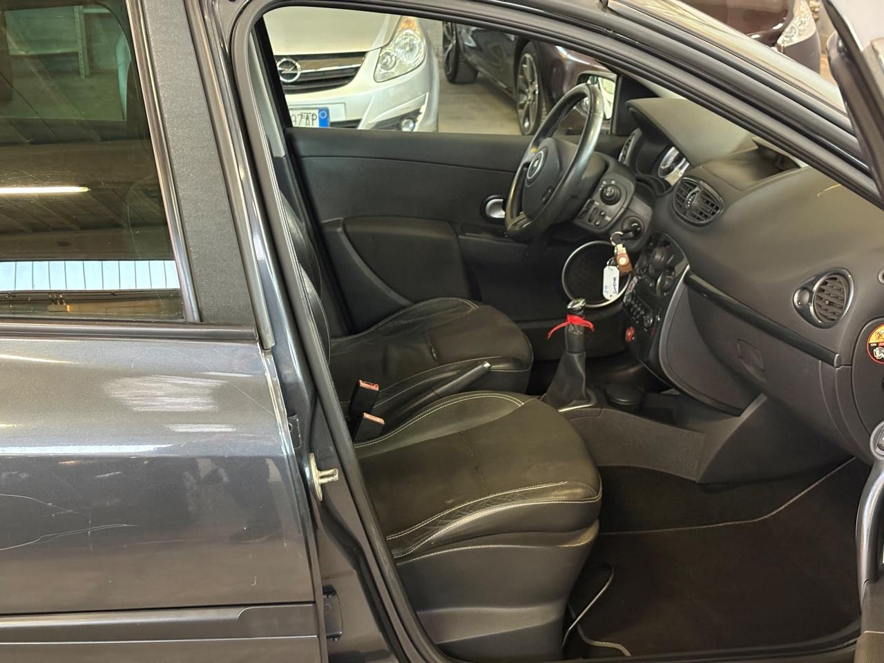 Renault Clio 1.2 16V 5 porte Rip Curl