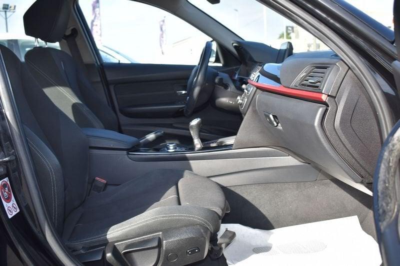 BMW Serie 3 318d Sport Touring