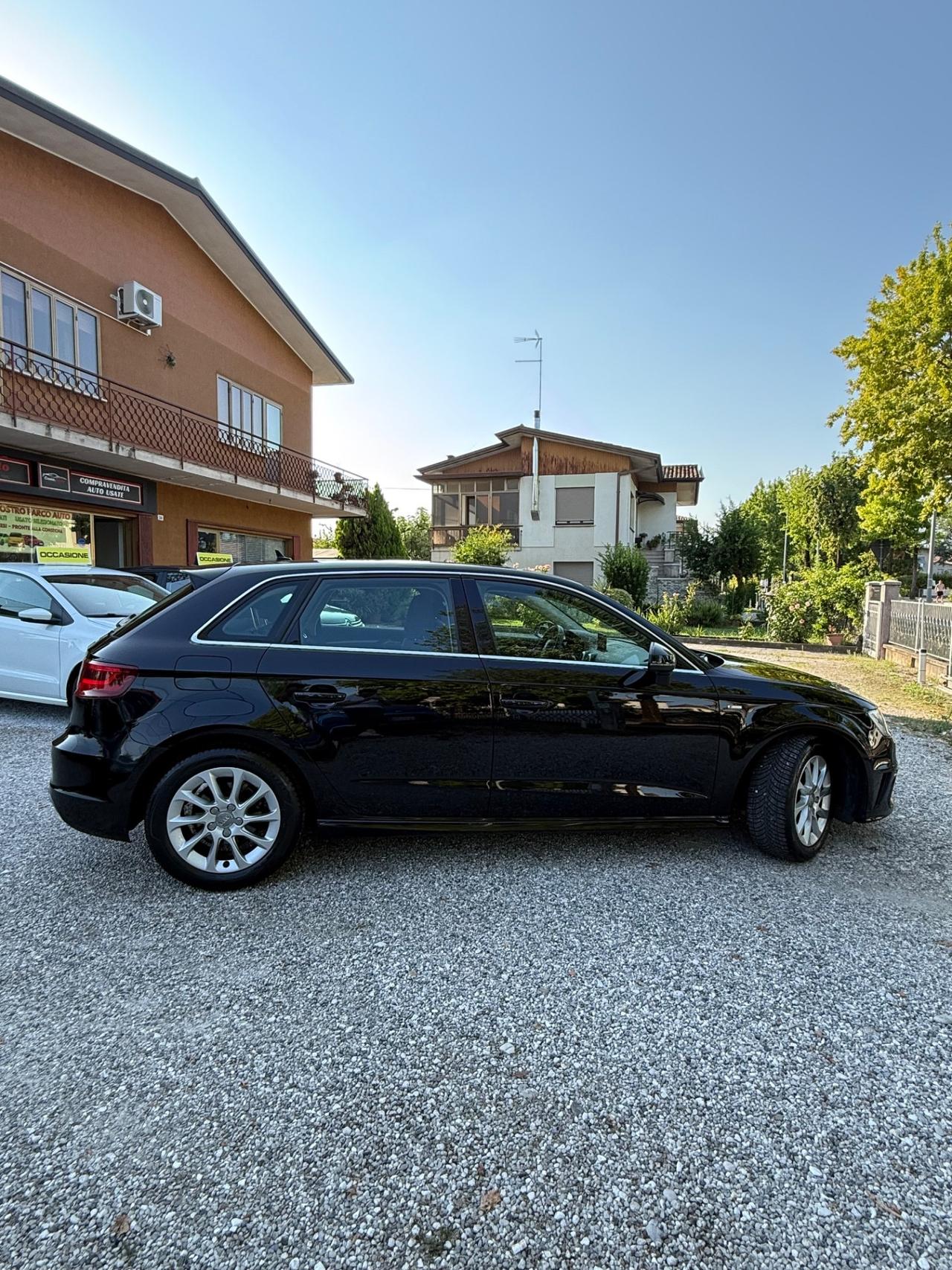 Audi A3 SPB 1.6 TDI clean diesel S tronic Ambition