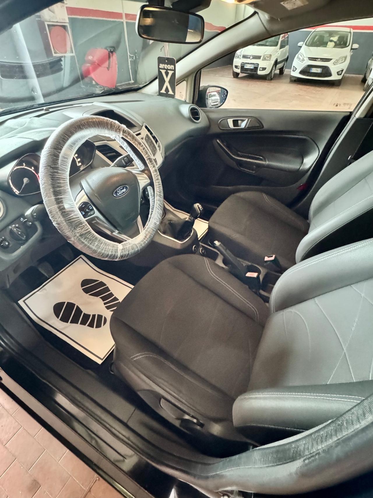 Ford Fiesta 1.4 5 porte Bz.- GPL Business