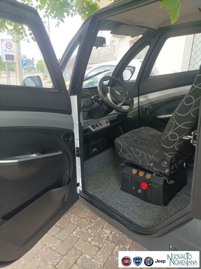 PIAGGIO Porter NP6 RUNHORSE MINI TRUK ELETTRICO L6 GUIDADILE 14 ANNI
