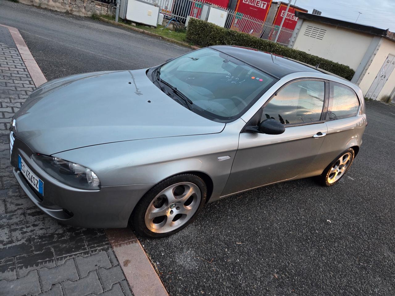 Alfa Romeo 147 1.9 JTD (120) 3 porte Black Line 2008