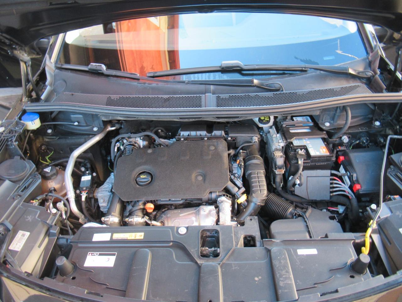 Peugeot 3008 BlueHDi 130 S&S Business