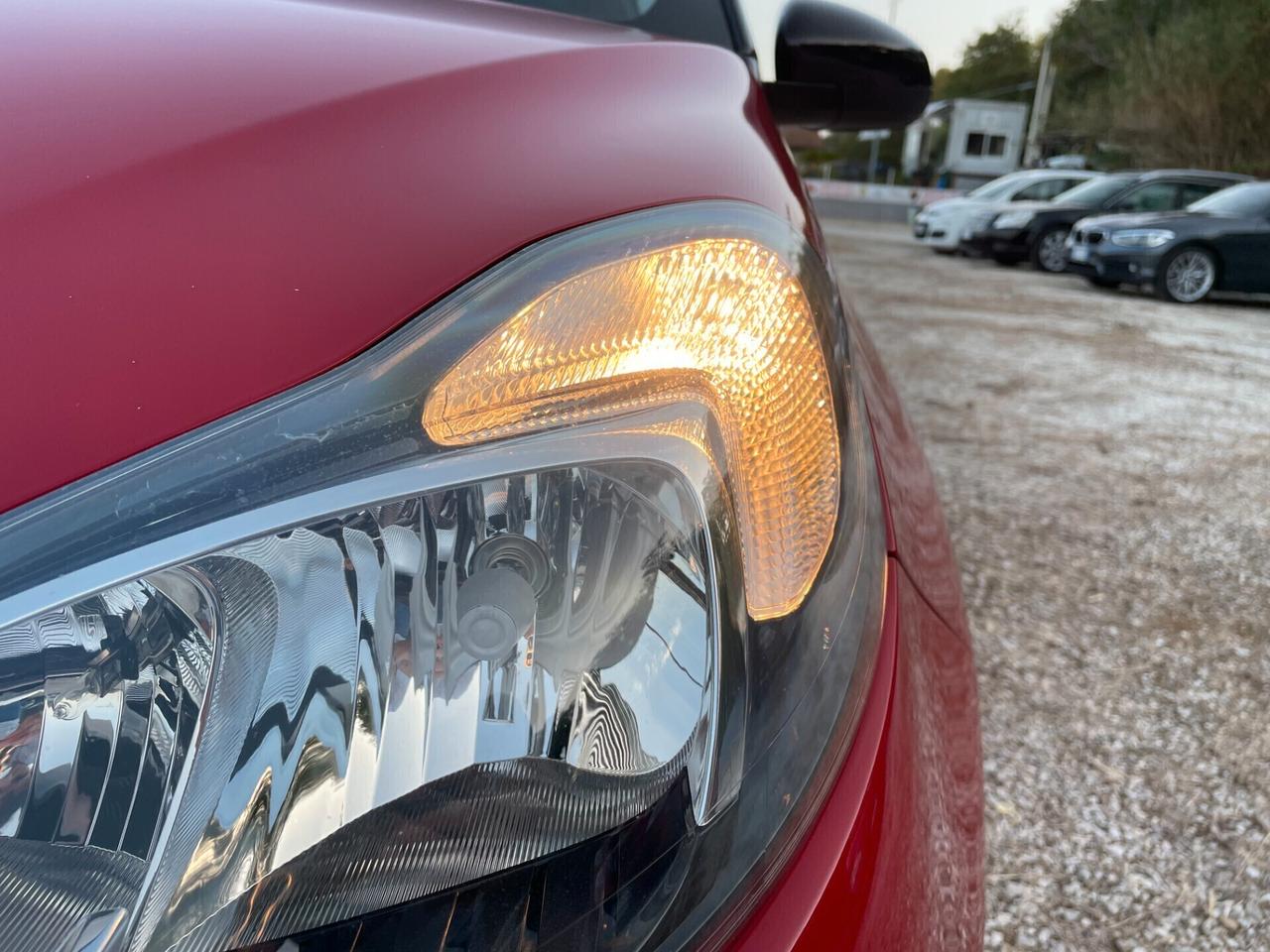 Opel Adam 1.4 87 CV GPL Tech Jam