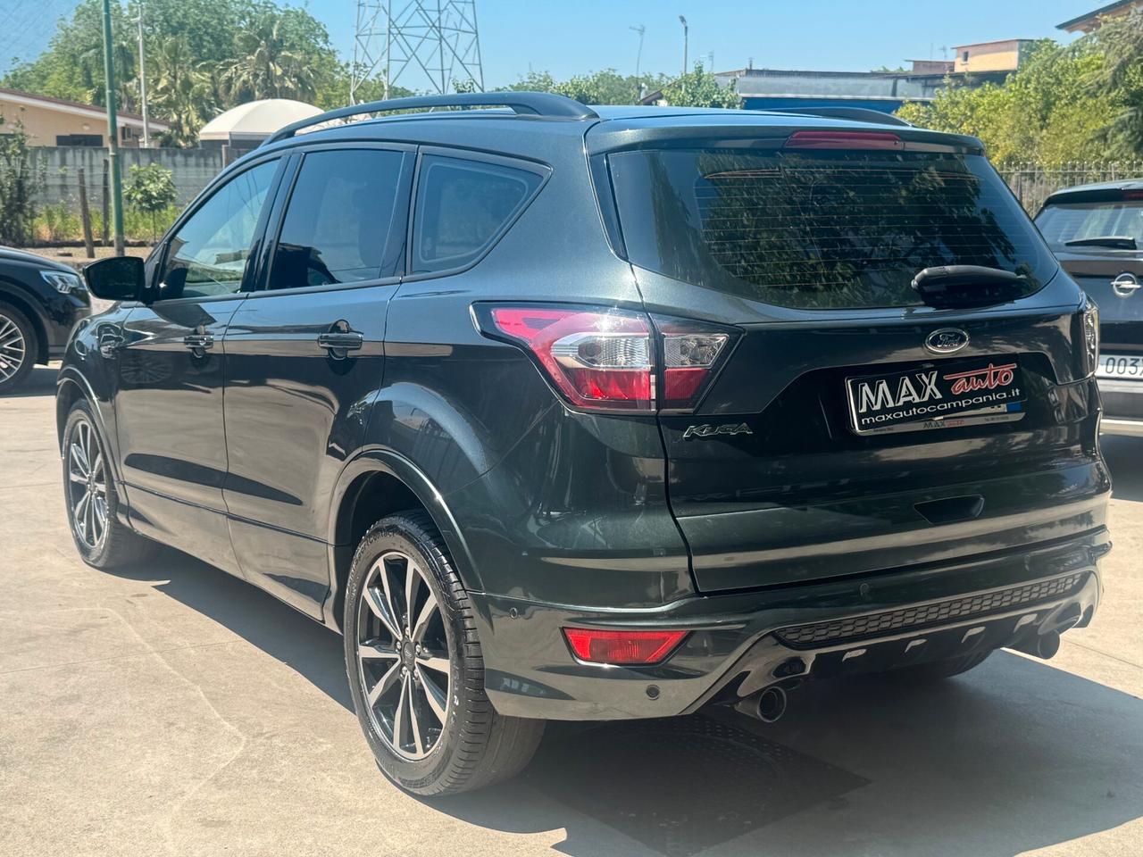 Ford Kuga 2.0 TDCI 150 CV S&S 4WD ST-Line