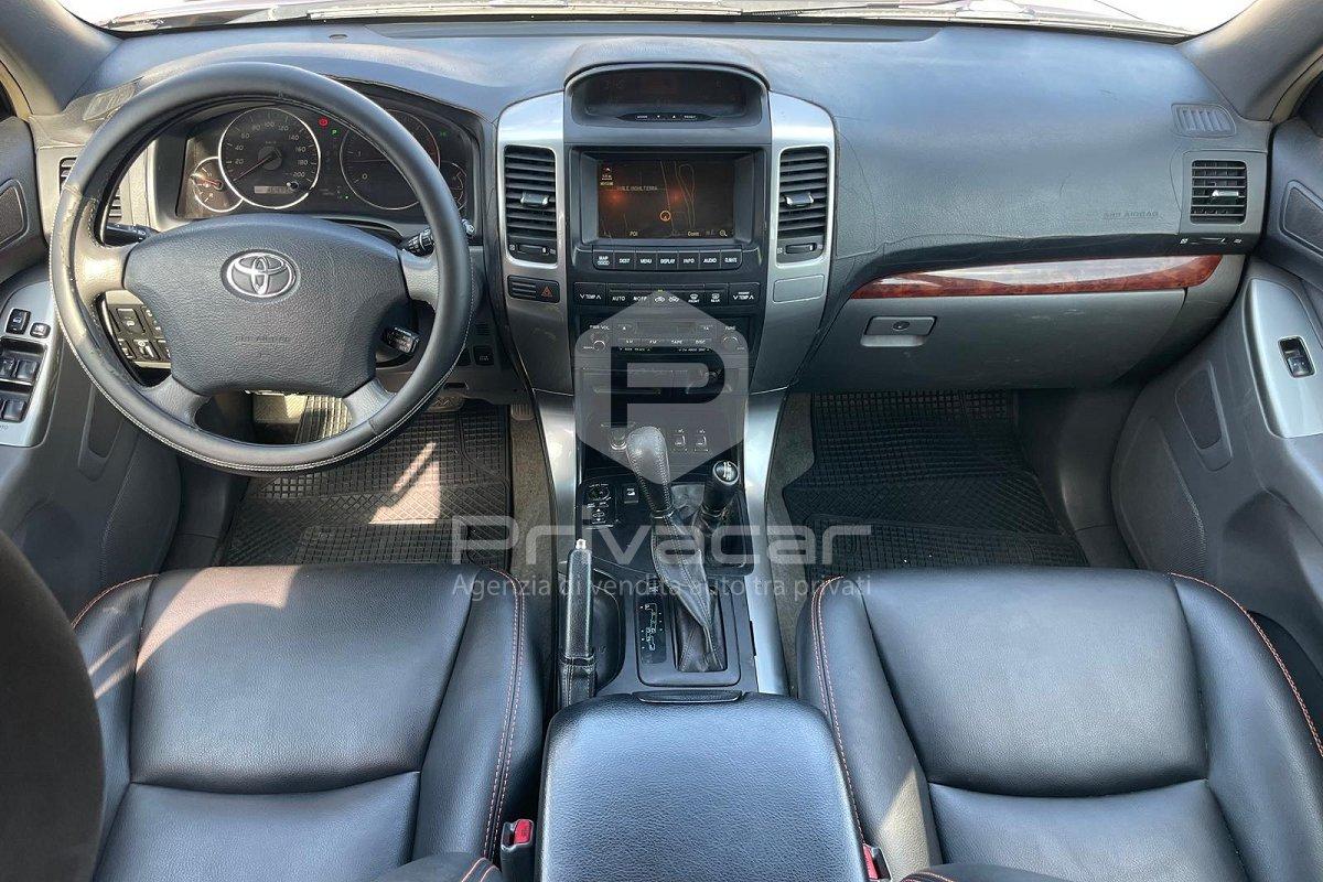 TOYOTA Land Cruiser 3.0 D-4D 16V cat 5 porte aut. Wagon