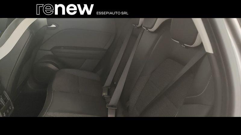 Renault Captur E-Tech hybrid 1.6 E-TECH HEV 145 TECHNO AUTO