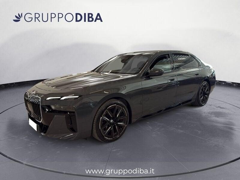 BMW Serie 7 G70 2022 740d mhev xdrive MSport Pro auto