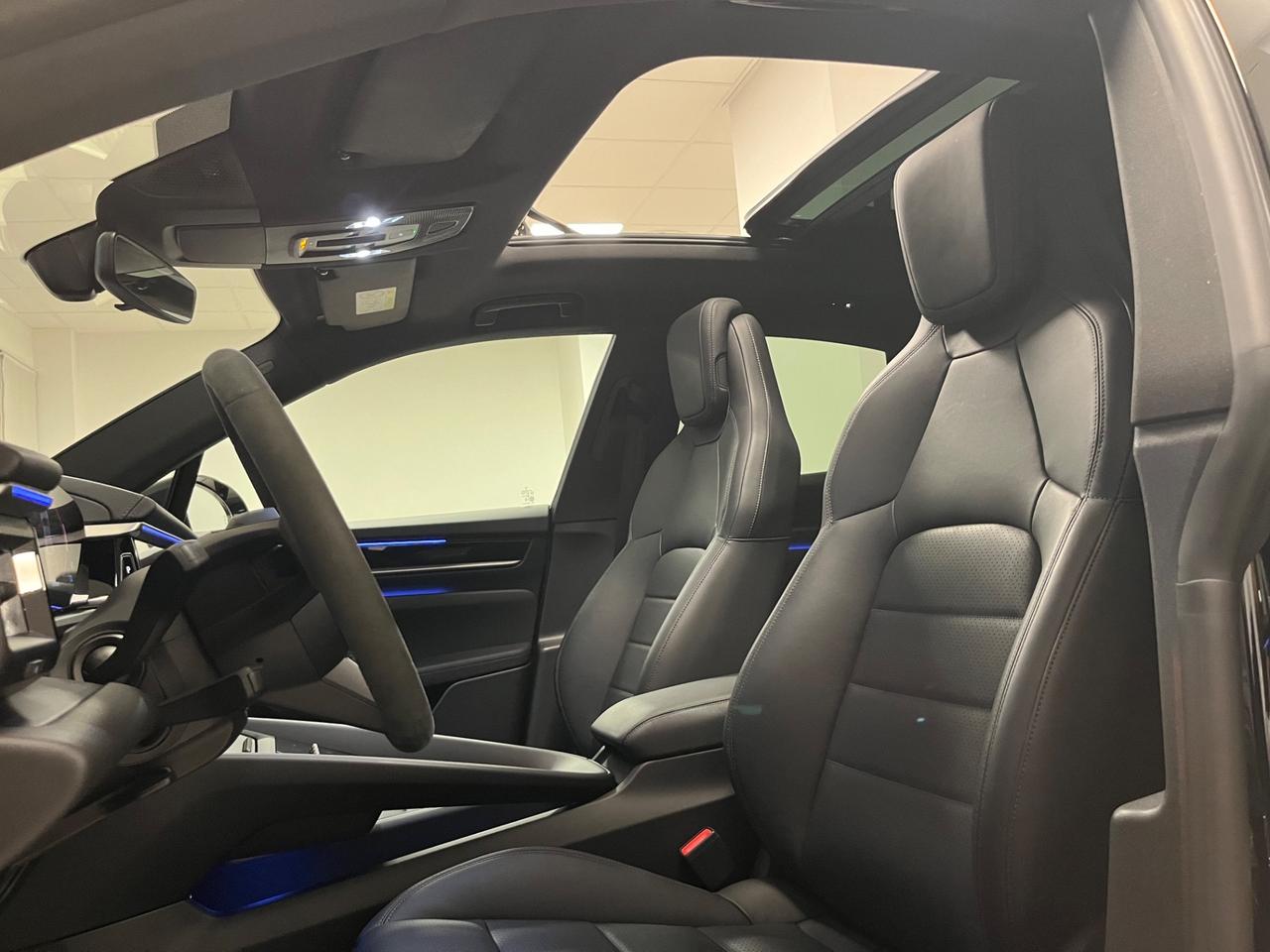 Porsche Macan EV 10000km 2025’