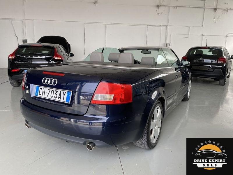 Audi A4 A4 3.0 Cabrio 3.0 V6 30V CAT