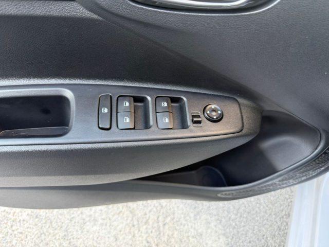 HYUNDAI i10 1.0 MPI AT Connectline