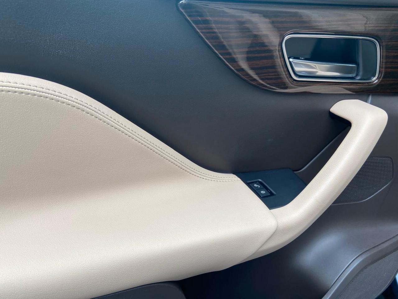 Jaguar F-Pace 2.0 D 180 CV AWD aut. Prestige