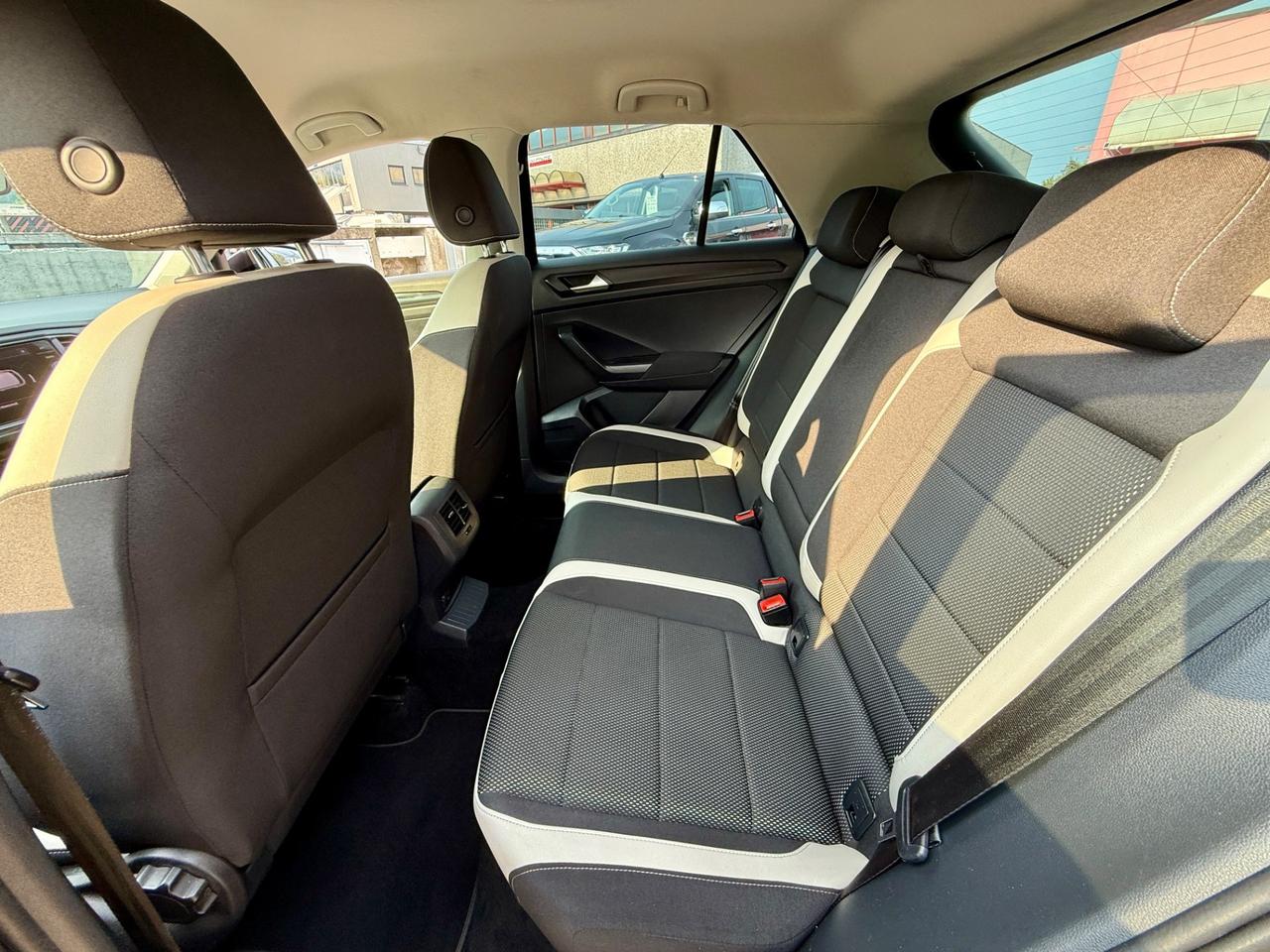 Volkswagen T-Roc 1.6 TDI SCR Advanced BlueMotion Technology