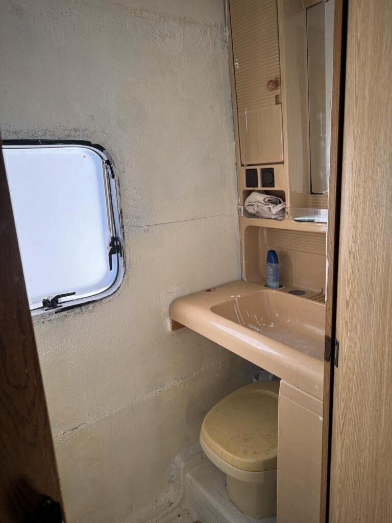 Ci International FIAT DUCATO MAXI 2.5 TDI CAMPER