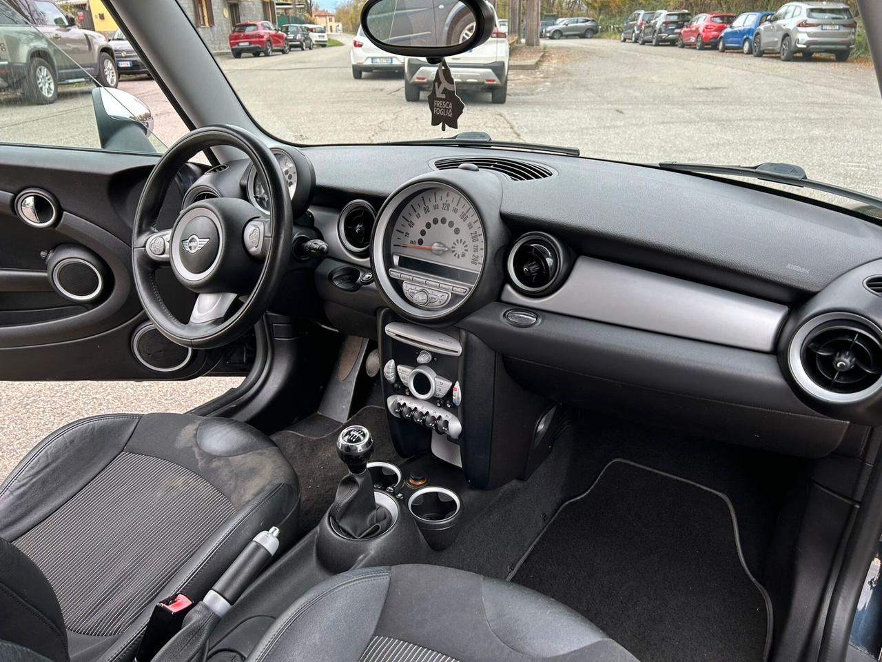 Mini Cooper Clubman 1.6 129.000 KM