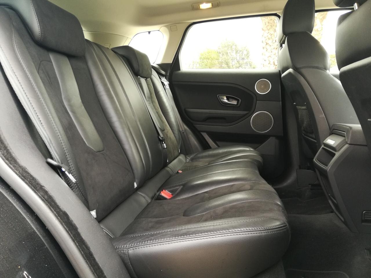 LAND ROVER - Range Rover Evoque - 2.2 TD4 5p. Pure