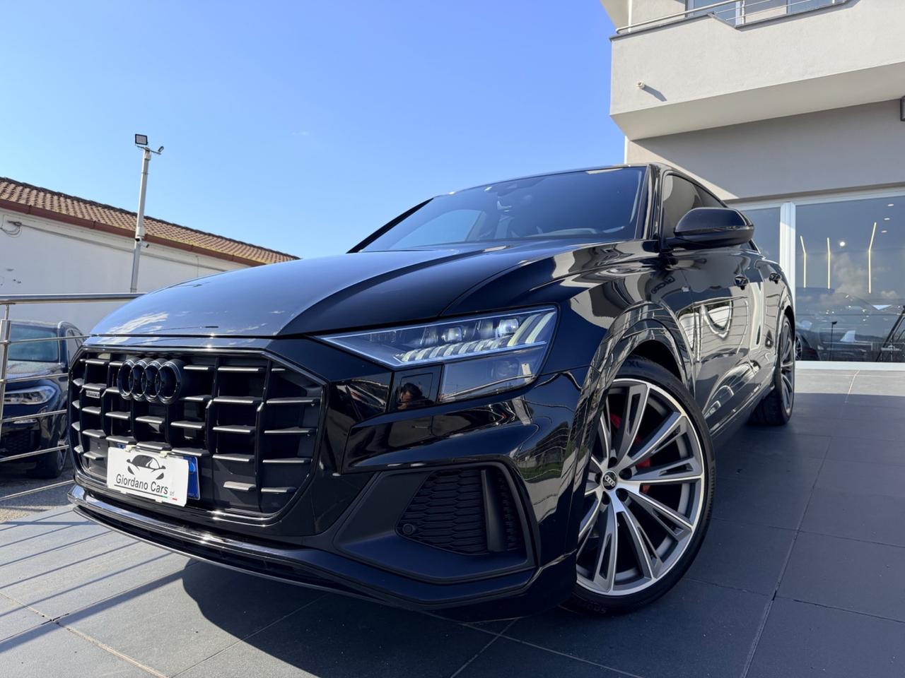 Audi Q8 50 TDI 286 CV quattro s-line plus cerchi 23