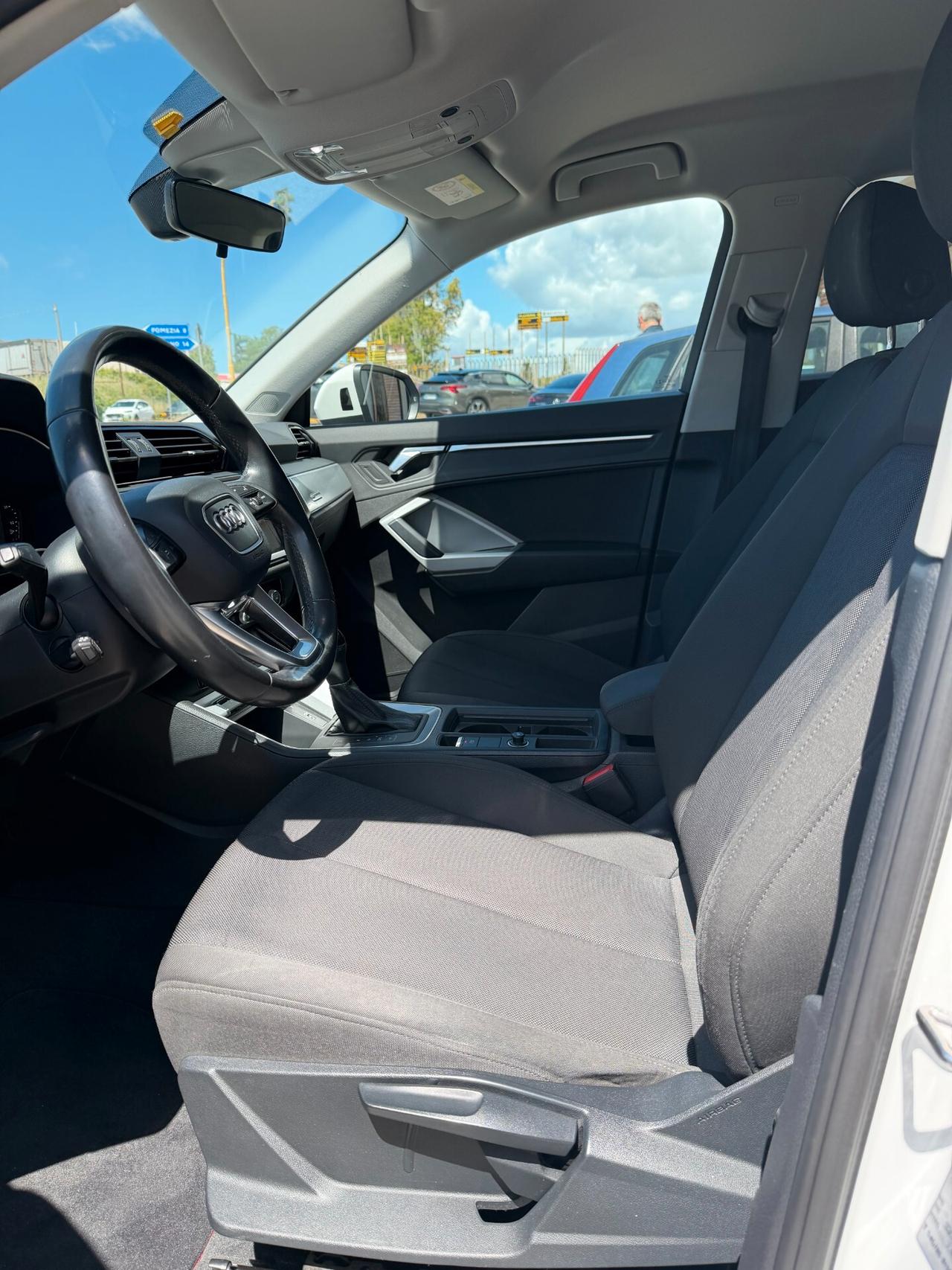 Audi Q3 35 TDI S tronic line edition