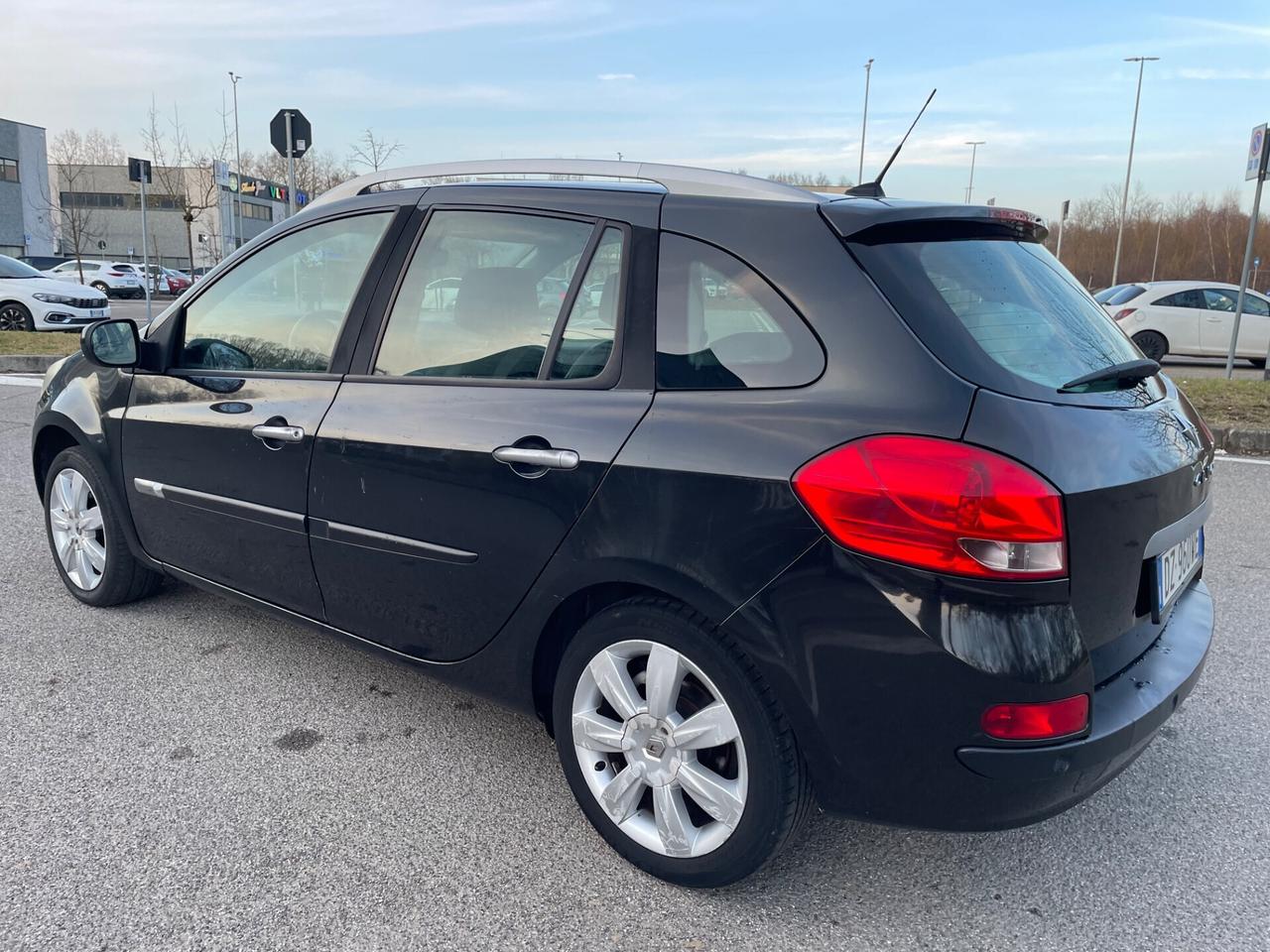 Renault Clio 1.2 16V TCE 100CV SporTour*Neopatentati*Navi*