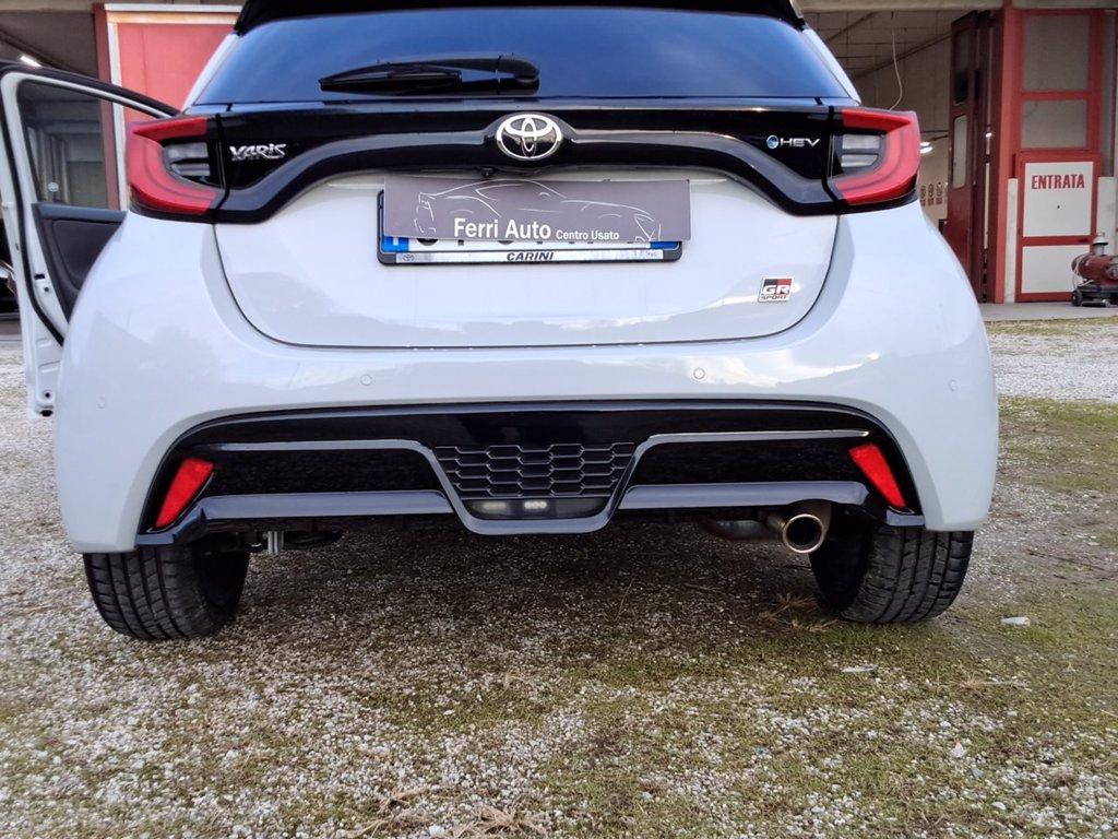 TOYOTA Yaris 1.5h 130 gr sport del 2024