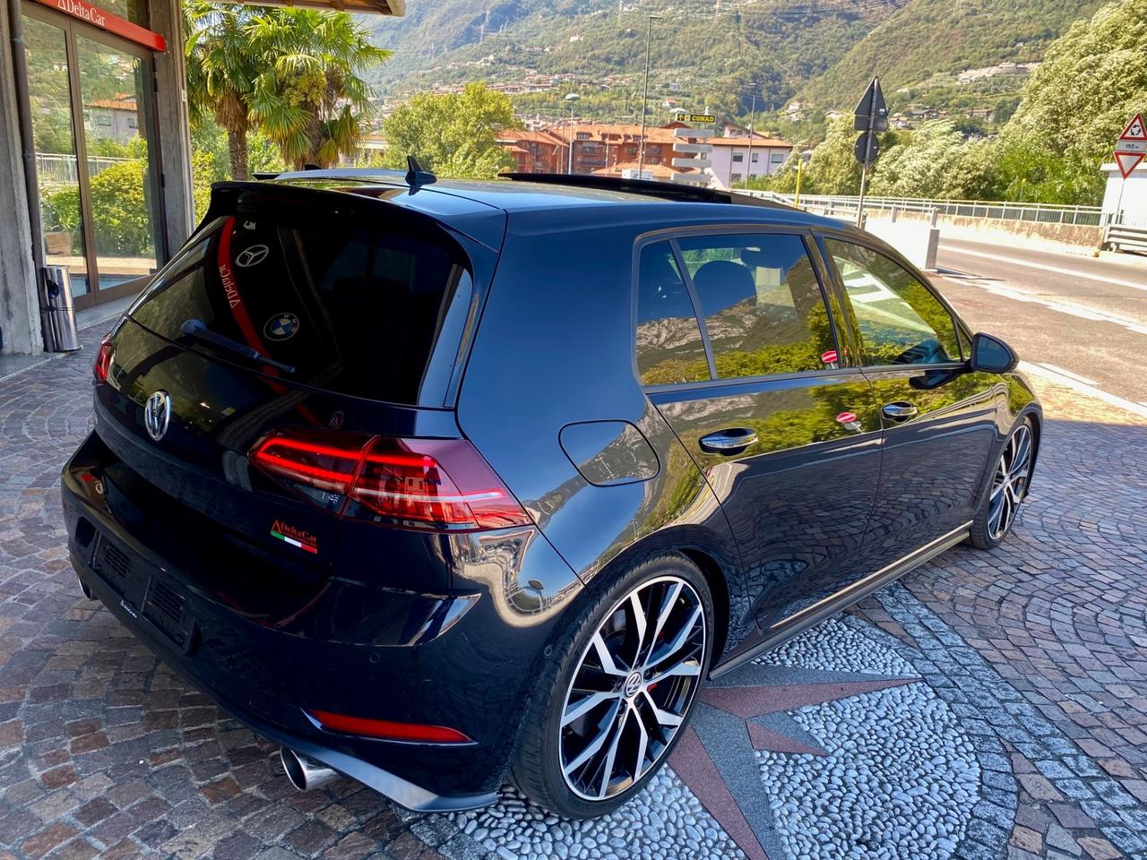 Volkswagen Golf GTI Performance 2.0 245 CV TSI DSG 5p. TETTO HONEY COMB DCC