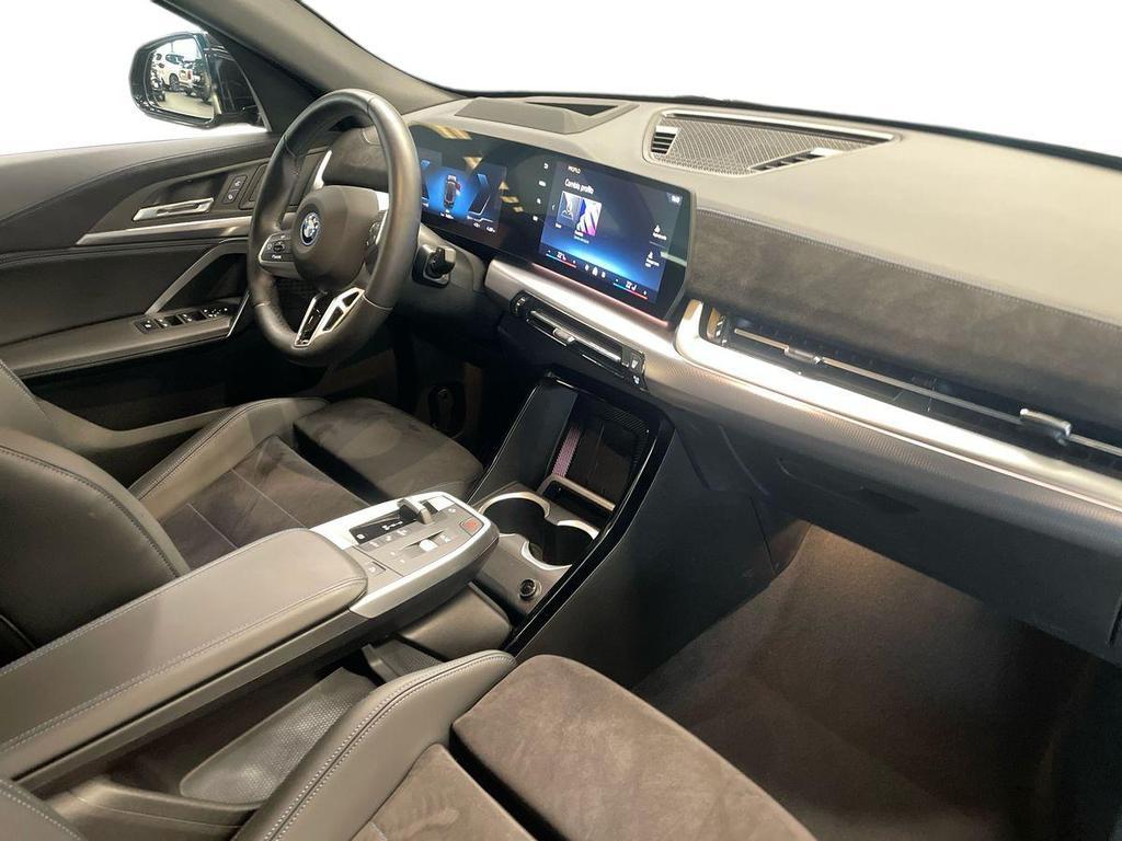 BMW iX2 20 MSport Pro eDrive