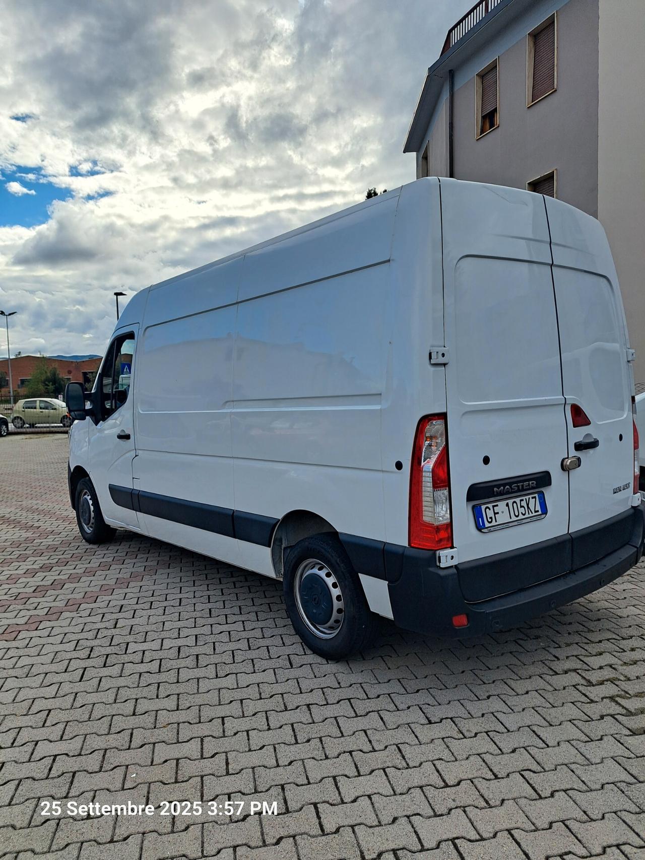 Renault master l2h2