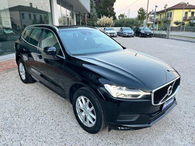 VOLVO XC60 B4 (d) AWD Geartronic Momentum