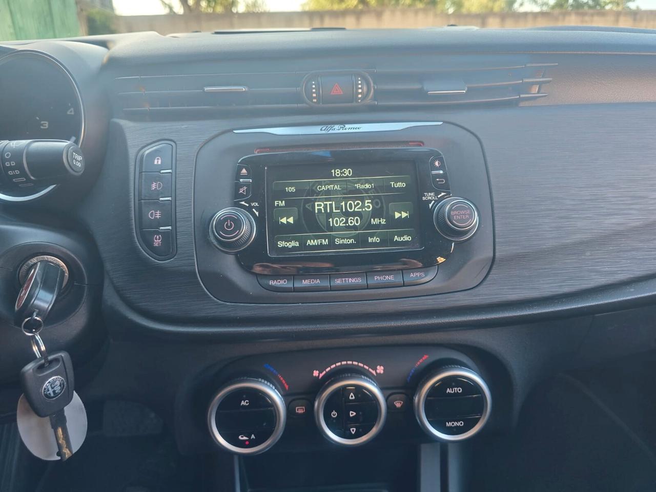 Giulietta 1.6 JTDm 120 CV automatica full opt restyling 2016