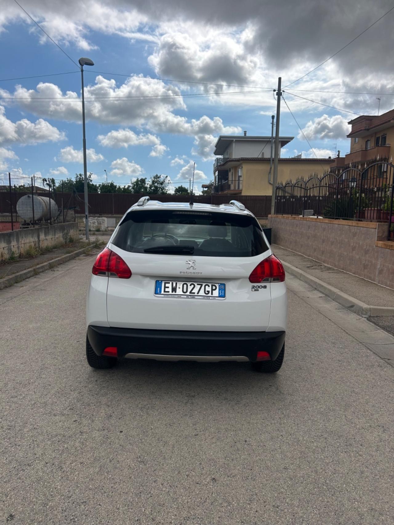 Peugeot 2008 1.6 e-HDi 92 CV Stop&Start Allure