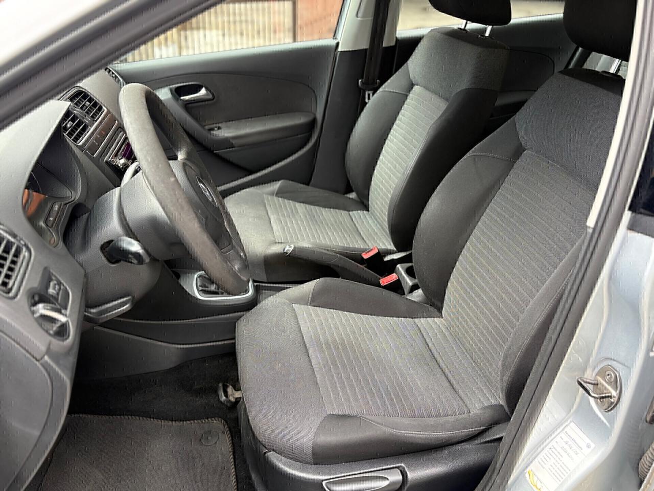 Volkswagen Polo 1.4 BENZINA 04/2010 NEOPATENTATI