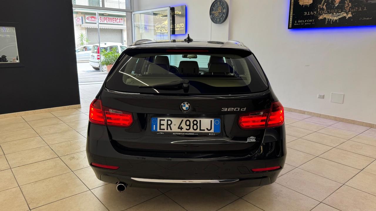 Bmw 320d Touring Luxury aut.