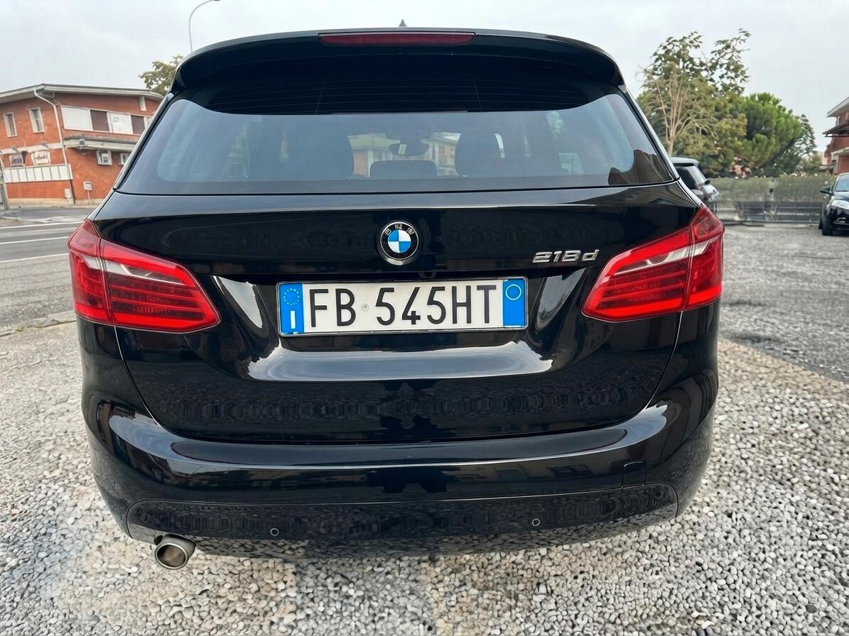 Bmw 2er Active Tourer 216d Advantage