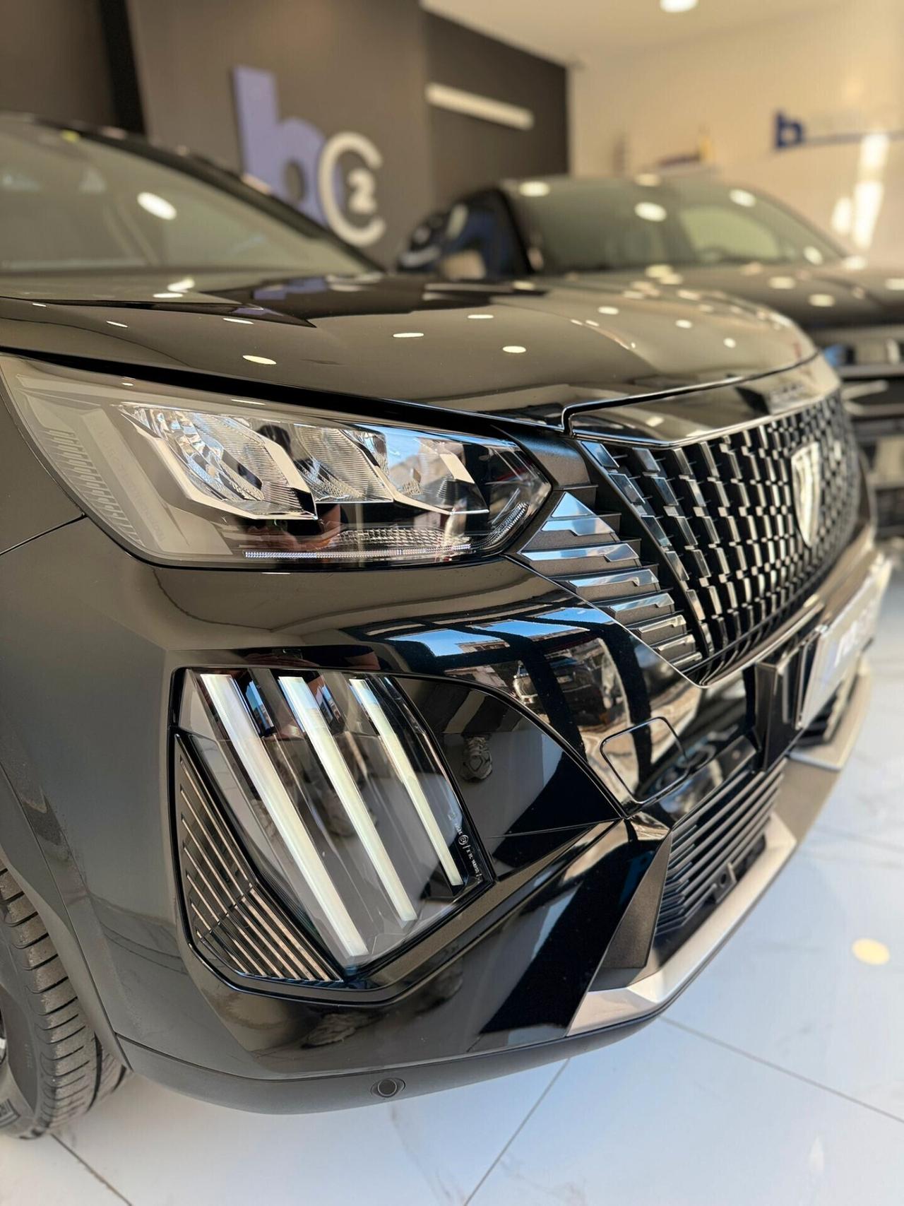 Peugeot 2008 BlueHDi 130 S&S EAT8 MOLTO BELLA