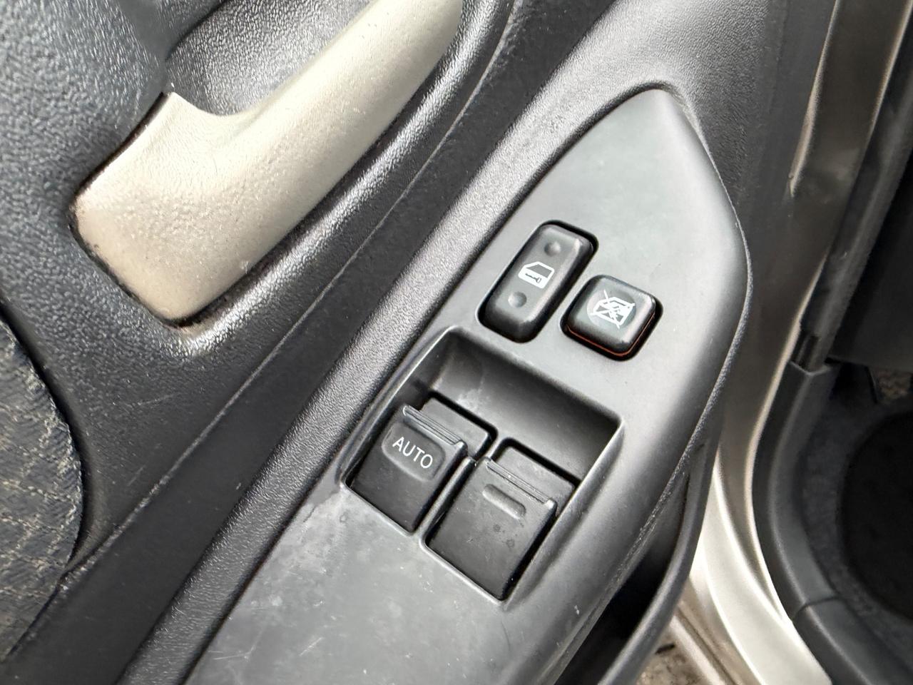 Toyota Yaris 1.3i benzina euro4