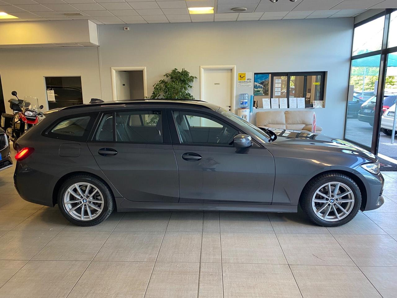Bmw 316d 48V Touring Business Advantage