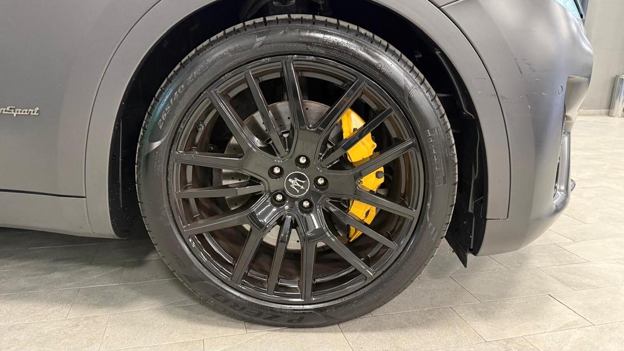 MASERATI LEVANTE GRANSPORT V6 275 Q4 2020