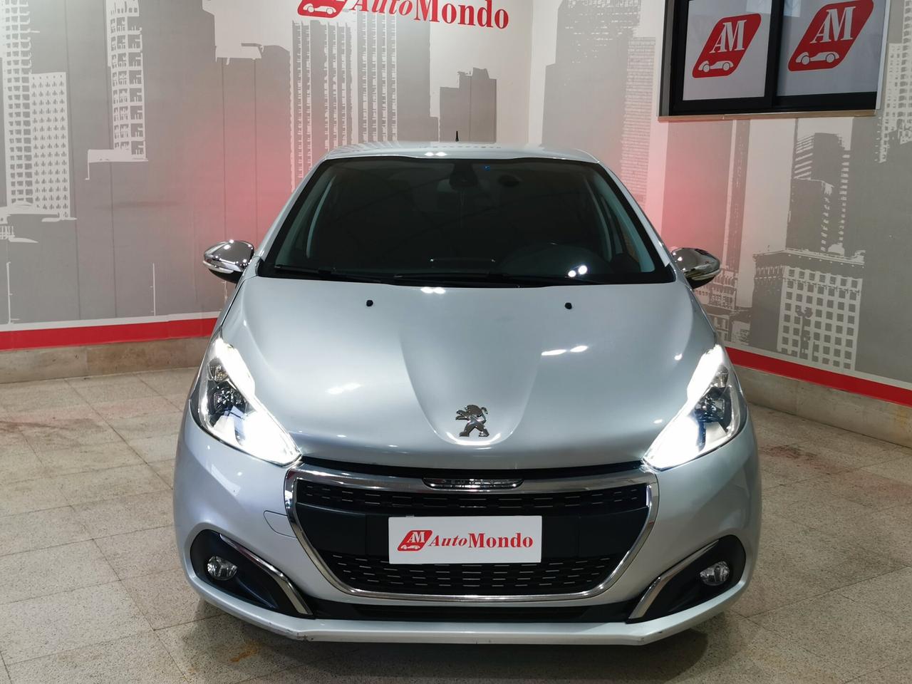 Peugeot 208 BlueHDi 75 5 porte Allure