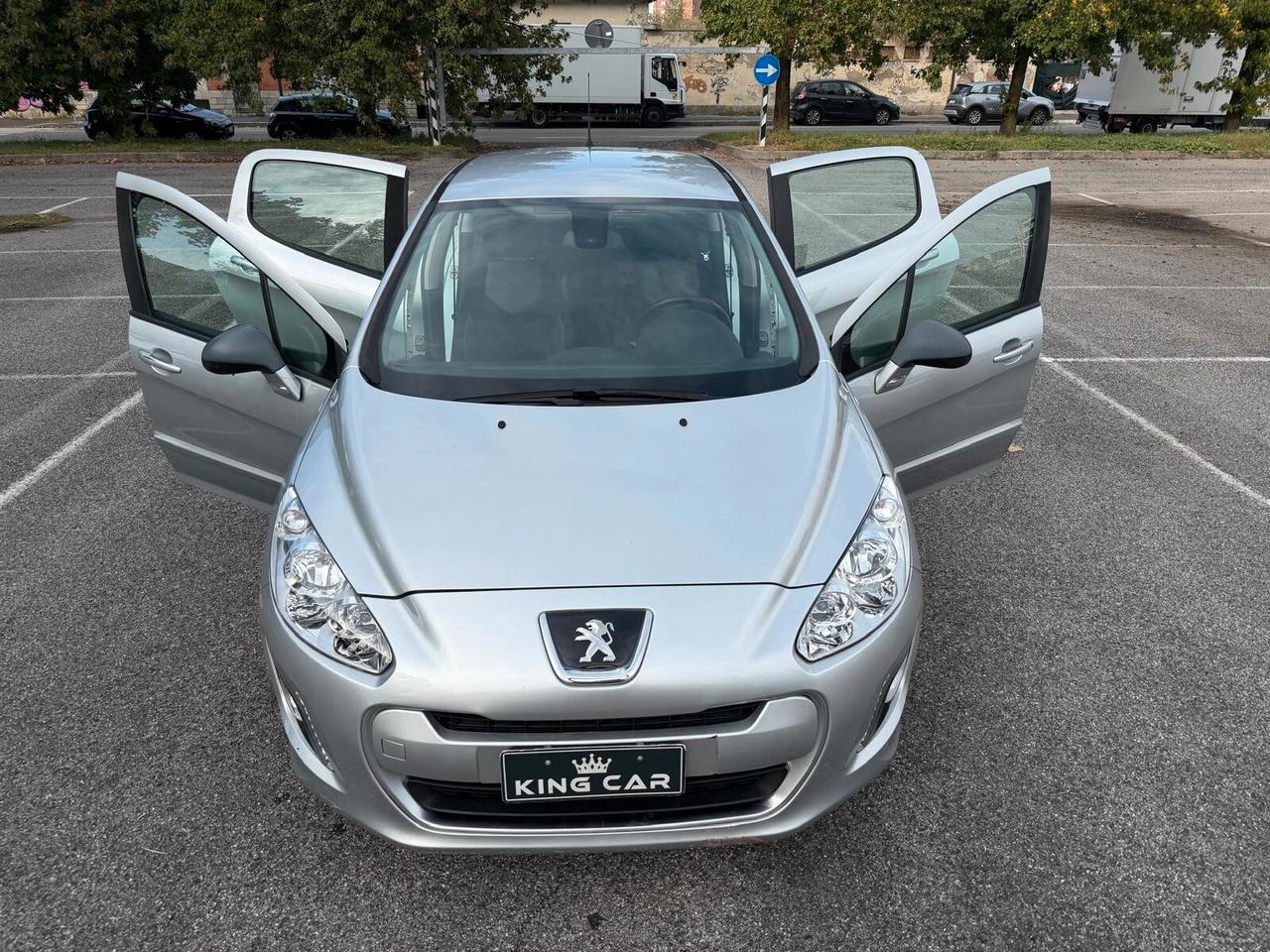 Peugeot 308 1.6 VTi 120CV 5p. Active