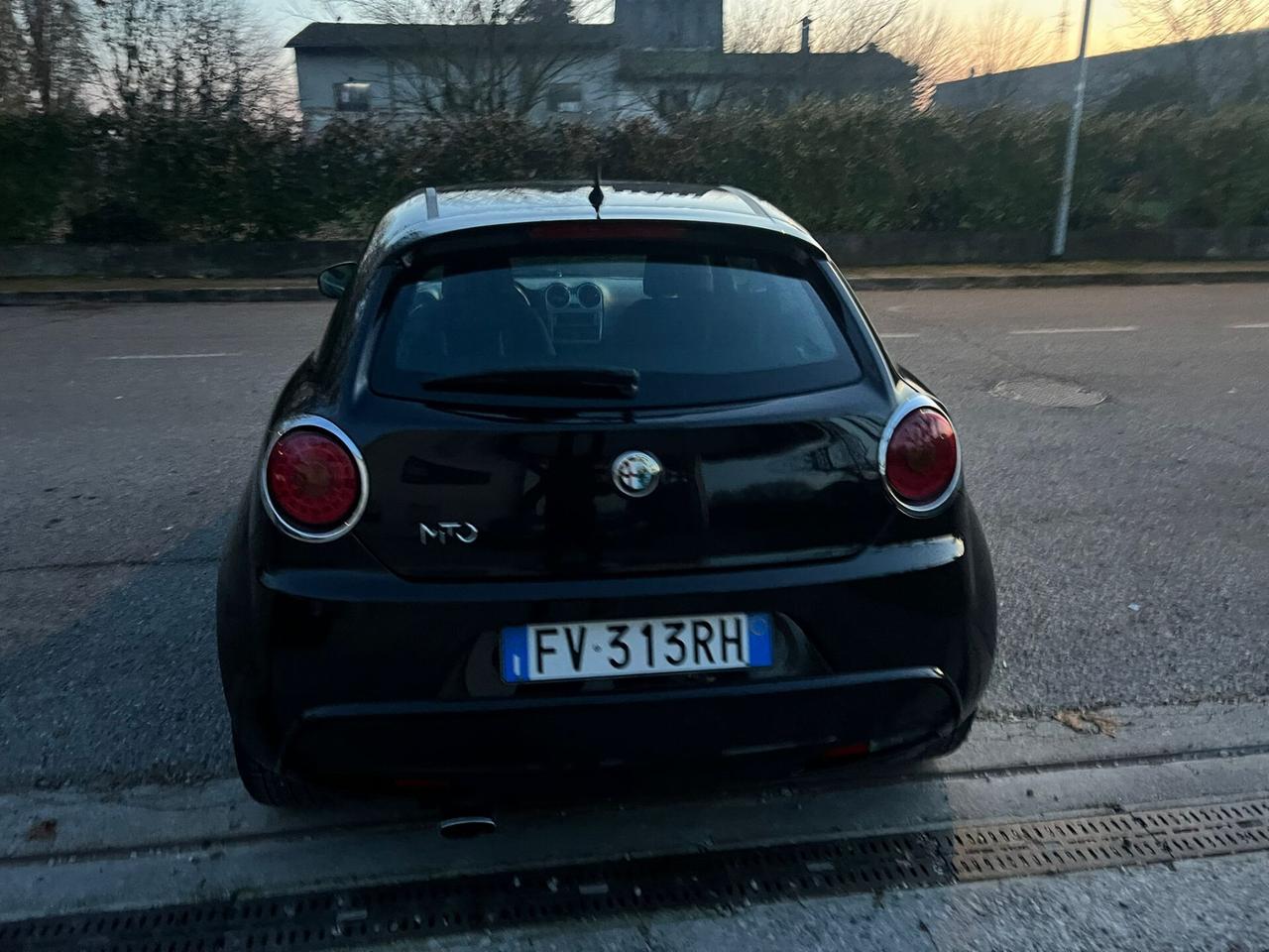 Alfa Romeo MiTo 1.6 JTDm-2 S&S Distinctive Sport Pack