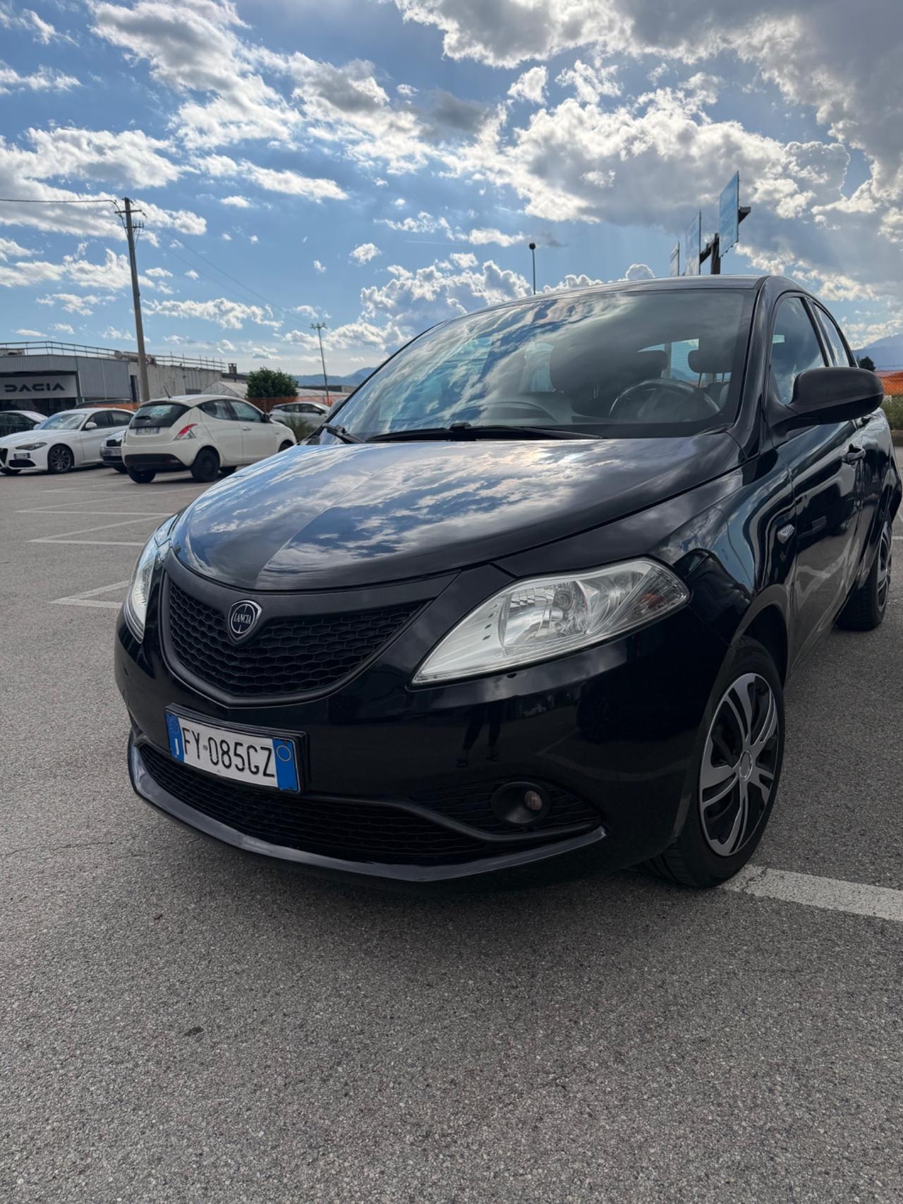 Lancia Ypsilon 1.2 69 CV 5 porte S&S Elefantino Blu