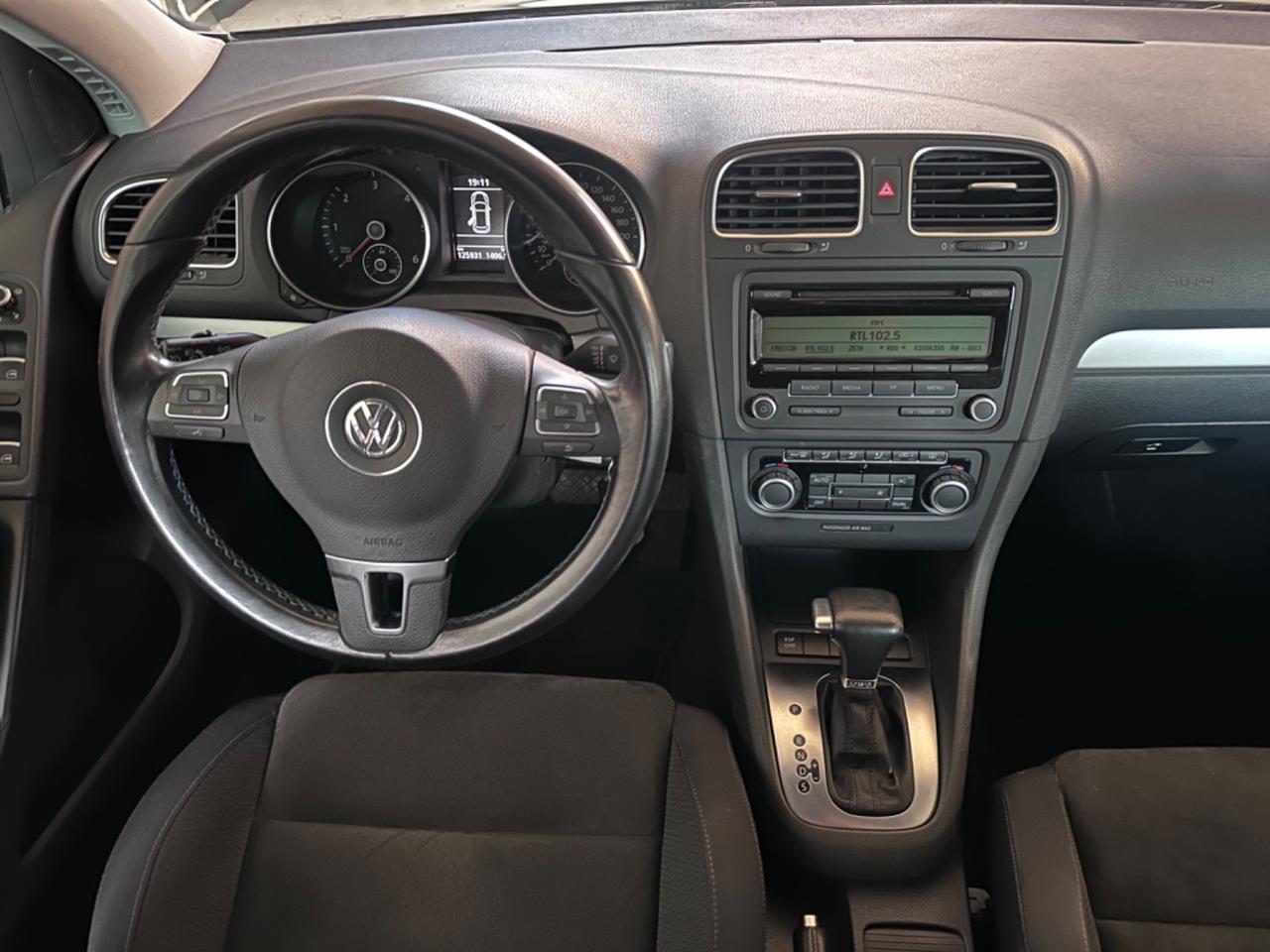 Volkswagen Golf 1.6 TDI DSG 5p. Highline