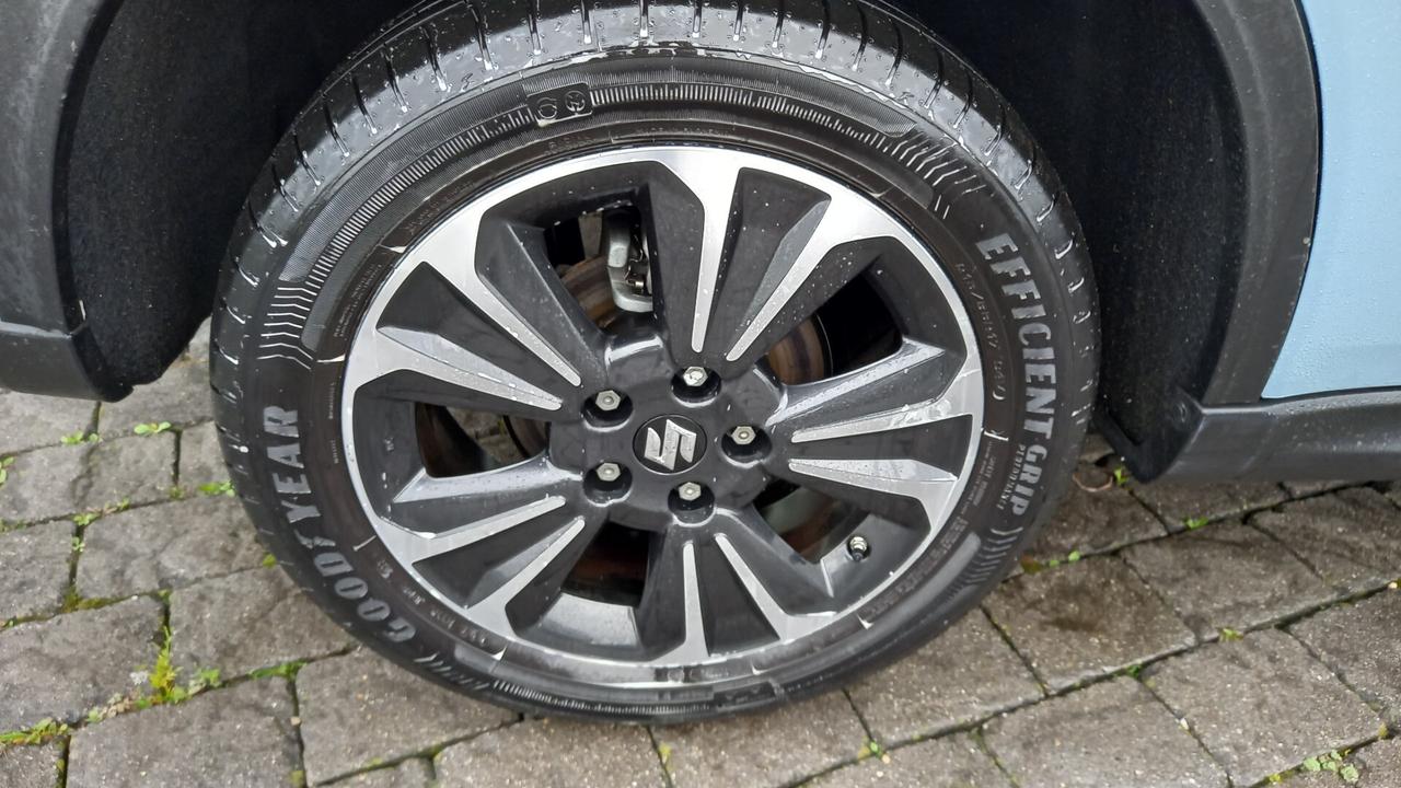 Suzuki Vitara 1.4 Hybrid Top