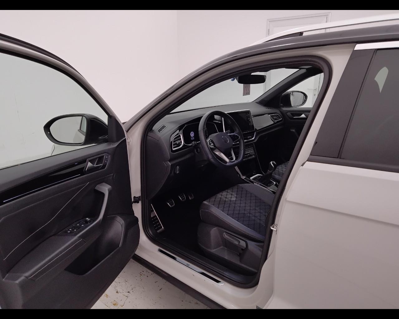 VOLKSWAGEN T-Roc 2022 - T-Roc 1.0 tsi R-Line 110cv