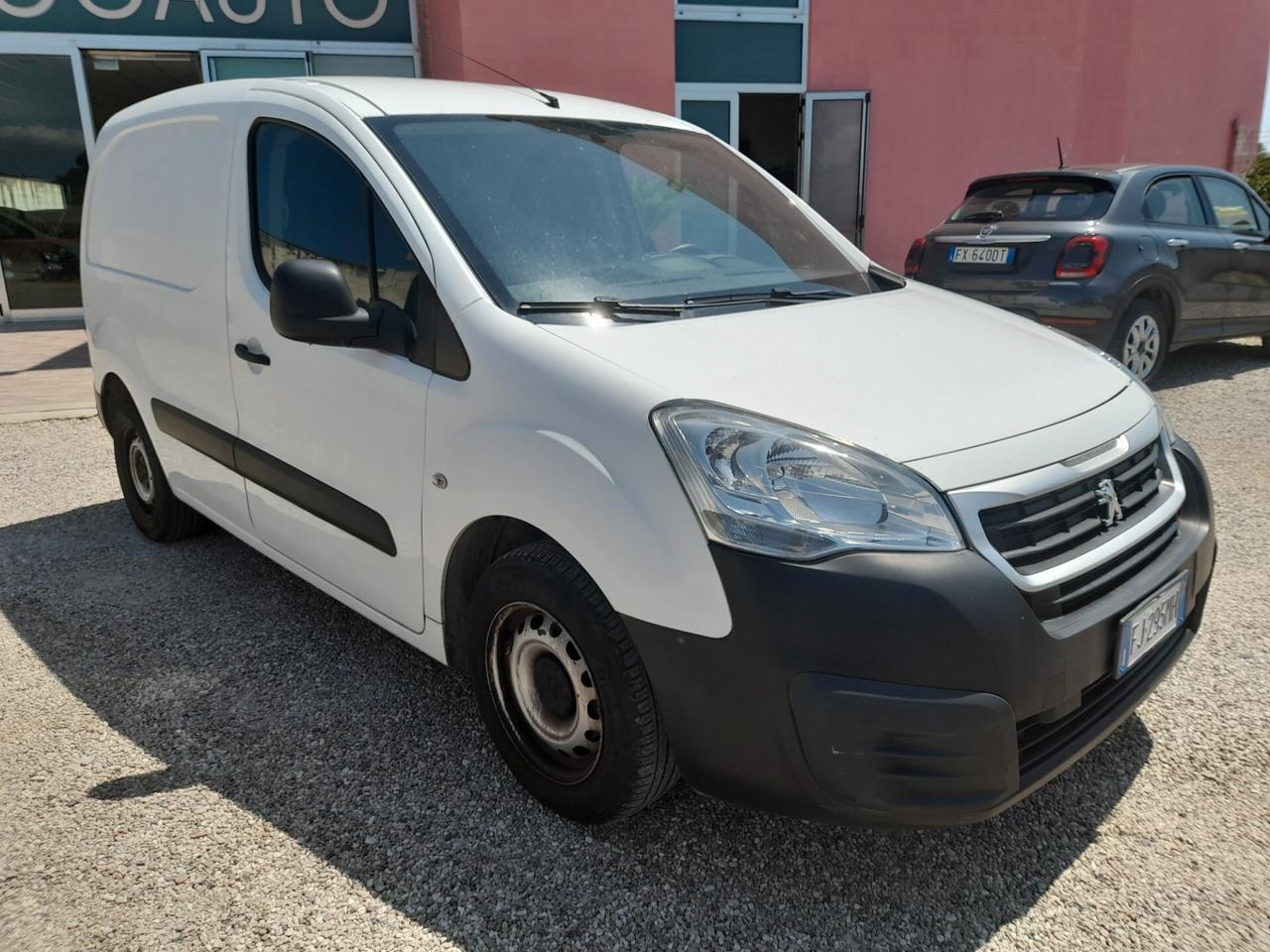 Peugeot Partner Tepee BlueHDi 75 Access